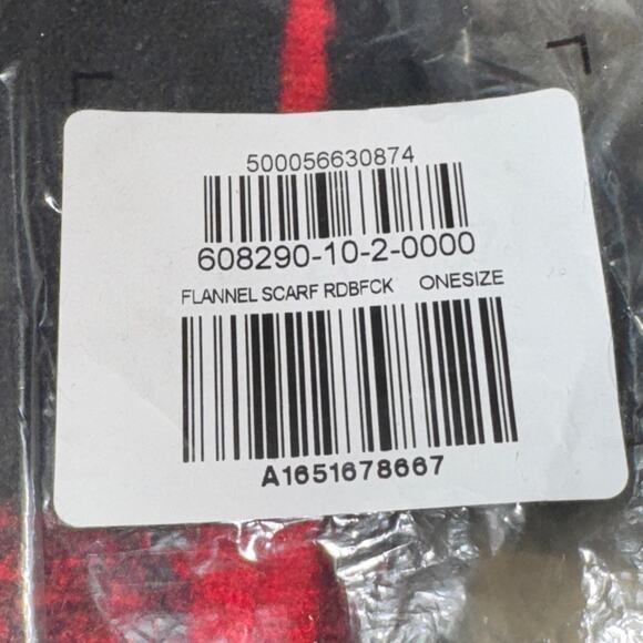 Old Navy Flannel Scarf Red Black Buffalo Plaid Women's One Size Soft Brushed NWT - Picture 3 of 3